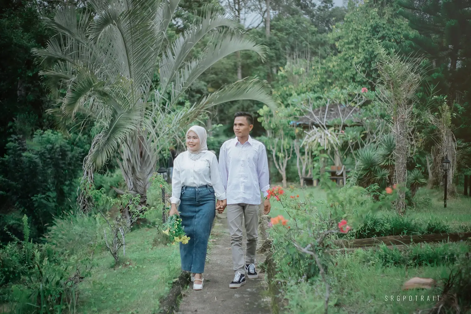 Foto - May Hasibuan & Iwan (10)